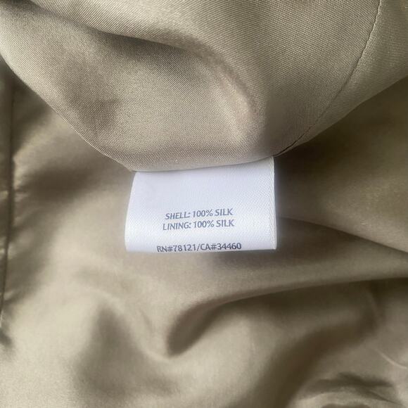 Eileen Fisher Ripple Bindu 100% Silk Textured Natural Beige Jacket Size Medium - Picture 6 of 6